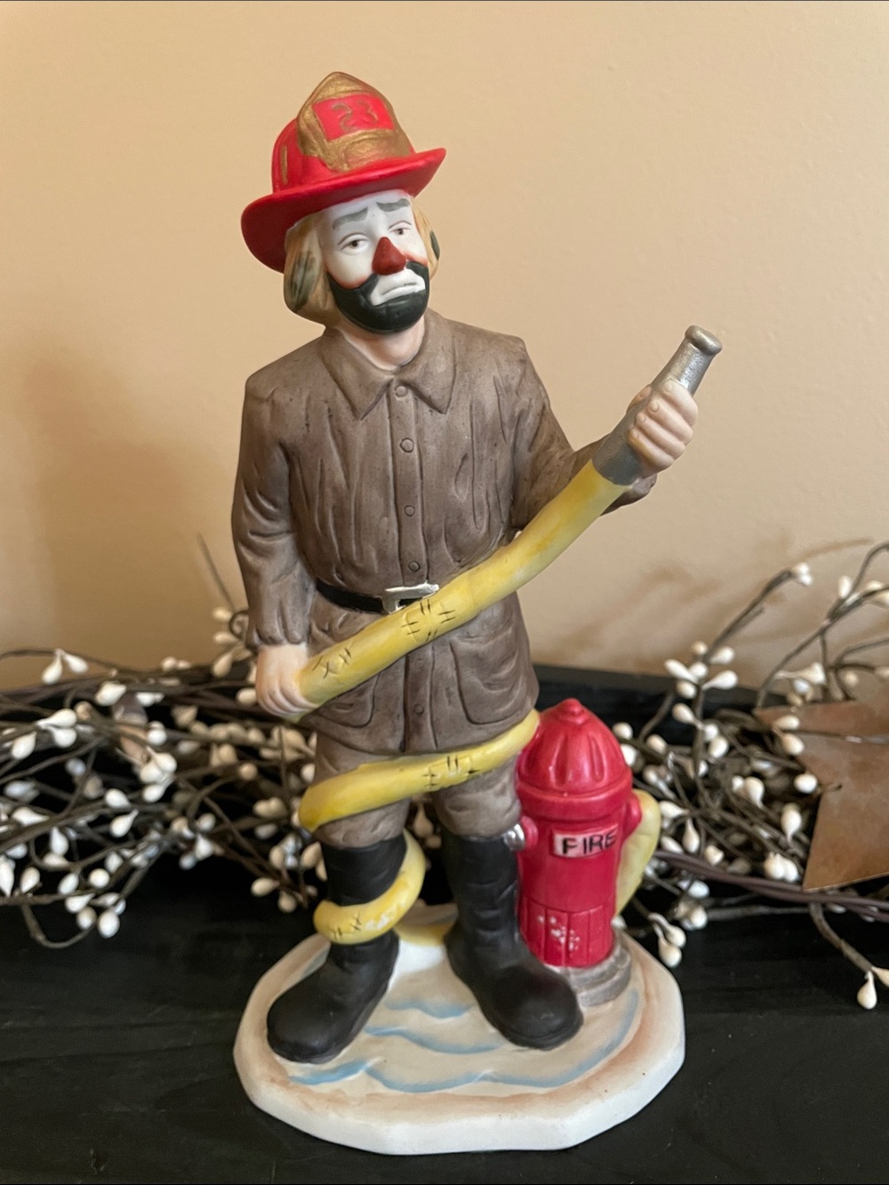 LIKE NEW! “The Emmet Kelly, Jr. Collection” Ceramic Clown Firefighter Figurine